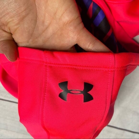 Under Armour hot pink Youth XL hoodie - Picture 7 of 10